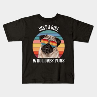 Just a girl Who loves pugs Kids T-Shirt